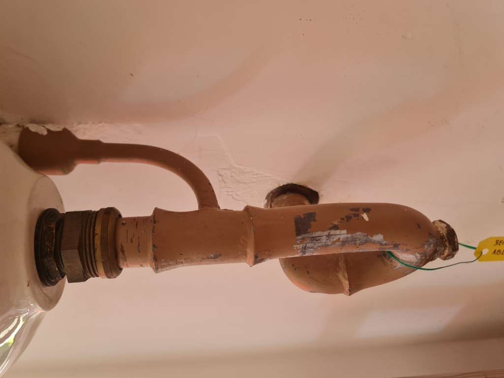 BAU-Forumsbeitrag: Syphon Waschbecken erneuern: Welches Modell passt? Anleitung & Auswahlhilfe? BAU-Forumsbeitrag: Syphon Waschbecken erneuern: Welches Modell passt? Anleitung & Auswahlhilfe?