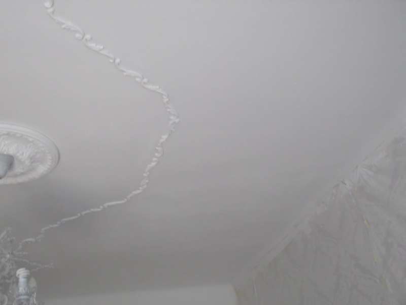 BAU.DE / BAU-Forum: 2. Bild zu Frage "Wand gestrichen = fleckig Probleml&ouml;sung=?" im BAU-Forum "Ausbauarbeiten"