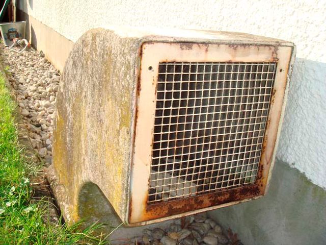 BAU.DE / BAU-Forum: 1. Bild zu Frage "Asbest im Lüftungsschacht? Baujahr, Sanierung & Risiken erkennen" im BAU-Forum "Außenwände und Fassaden" BAU.DE / BAU-Forum: 1. Bild zu Frage "Asbest im Lüftungsschacht? Baujahr, Sanierung & Risiken erkennen" im BAU-Forum "Außenwände und Fassaden"