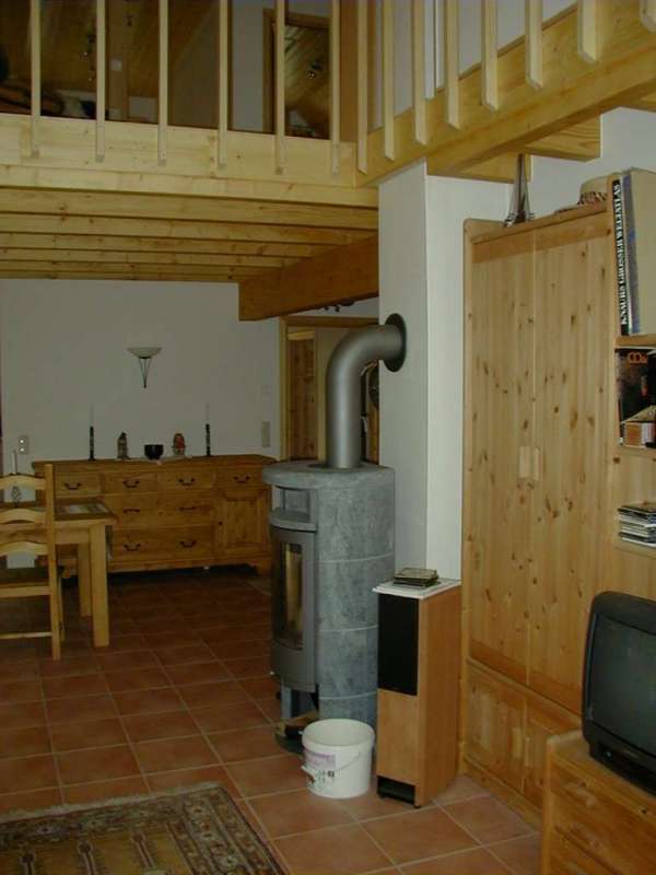 BAU.DE / BAU-Forum: 2. Bild zu Antwort "Beispiel: Schwedisch inspirierte Baukultur mit Holzbalken" auf die Frage "Au&szlig;enwand D&auml;mmung: Poroton, Porenbeton oder Hartschaum? Vor- & Nachteile im Vergleich" im BAU-Forum "Au&szlig;enw&auml;nde und Fassaden"