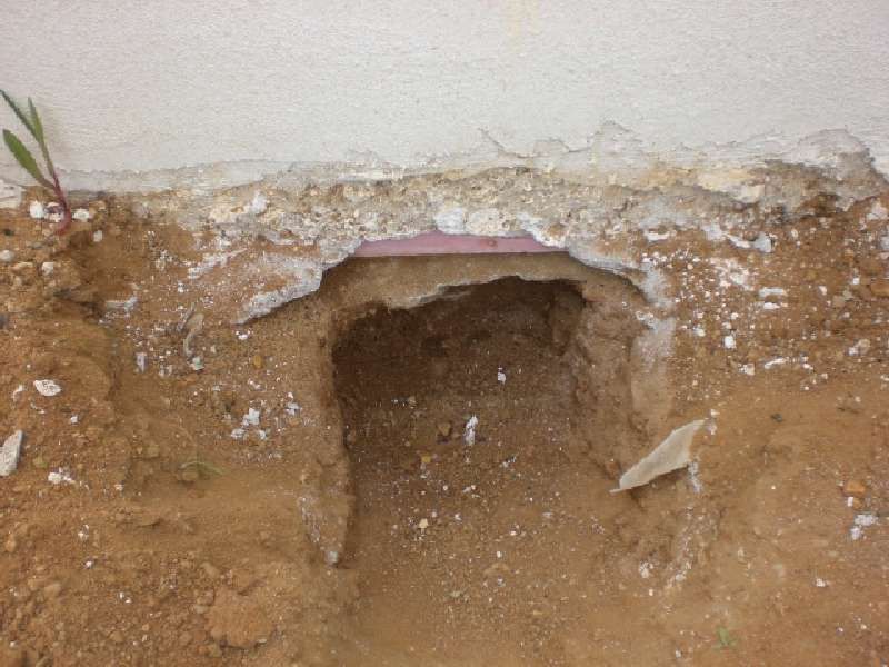 BAU.DE / BAU-Forum: 2. Bild zu Frage "Au&szlig;enwandabdichtung & Bodenplatte nachtr&auml;glich abdichten: Kosten, Methoden, Risiken?" im BAU-Forum "Au&szlig;enw&auml;nde und Fassaden"