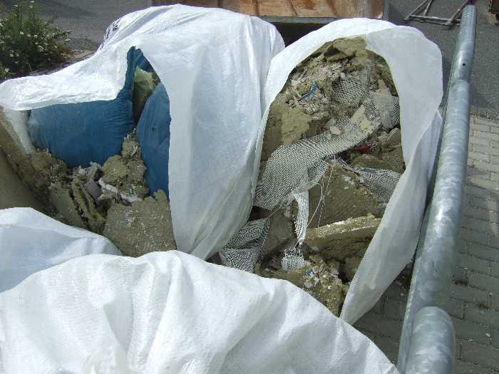 BAU.DE / BAU-Forum: 1. Bild zu Antwort "WDVS-Erneuerung: Grundschule Hildesheim und Steuerzahler" auf die Frage "Wärmedämmung Fassade Pflicht: Wann greift die Dämmpflicht bei Sanierung & Neubau?" im BAU-Forum "Außenwände und Fassaden" BAU.DE / BAU-Forum: 1. Bild zu Antwort "WDVS-Erneuerung: Grundschule Hildesheim und Steuerzahler" auf die Frage "Wärmedämmung Fassade Pflicht: Wann greift die Dämmpflicht bei Sanierung & Neubau?" im BAU-Forum "Außenwände und Fassaden"