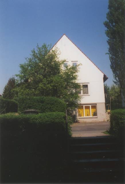 BAU.DE / BAU-Forum: 1. Bild zu Antwort "VHF Eigenleistung: Fassadenverkleidung &ndash; Material & Montage" auf die Frage "Vorgeh&auml;ngte hinterl&uuml;ftete Fassade (VHF) in Eigenleistung: Was ist m&ouml;glich? Erfahrungen?" im BAU-Forum "Au&szlig;enw&auml;nde und Fassaden"