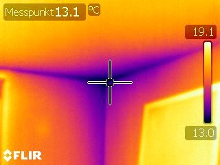 BAU.DE / BAU-Forum: 1. Bild zu Frage "Schlechte Isolierung & Schimmel: Ursachen, Risiken & Sanierungskosten?" im BAU-Forum "Au&szlig;enw&auml;nde und Fassaden"