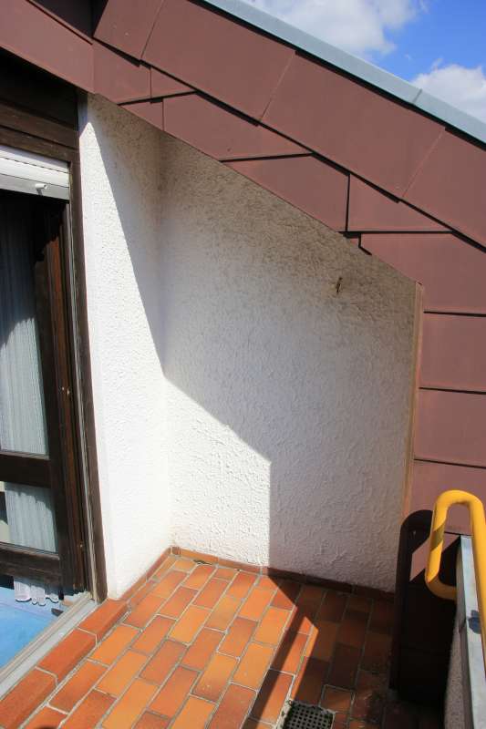 BAU.DE / BAU-Forum: 1. Bild zu Frage "Loggia sanieren: Eternitplatten entfernen &ndash; Kosten, Alternativen & Asbest-Gefahr?" im BAU-Forum "Au&szlig;enw&auml;nde und Fassaden"