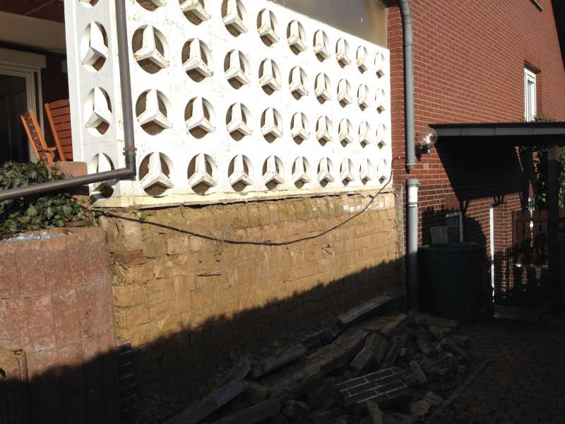 BAU.DE / BAU-Forum: 1. Bild zu Frage "Mauer verputzen: Welcher Putz ist geeignet? Material, Kosten & Anleitung" im BAU-Forum "Au&szlig;enw&auml;nde und Fassaden"