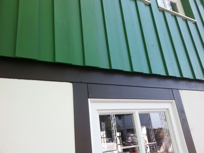 BAU.DE / BAU-Forum: 1. Bild zu Frage "Gutachter nötig, Ist das ein Mangel? Boden-Deckel-Schalung" im BAU-Forum "Außenwände und Fassaden" BAU.DE / BAU-Forum: 1. Bild zu Frage "Gutachter nötig, Ist das ein Mangel? Boden-Deckel-Schalung" im BAU-Forum "Außenwände und Fassaden"