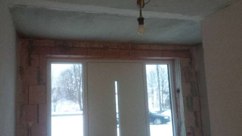 BAU.DE / BAU-Forum: 2. Bild zu Frage "K&auml;ltebr&uuml;cke durch Betrons&auml;ulen auf Anbau" im BAU-Forum "Au&szlig;enw&auml;nde und Fassaden"