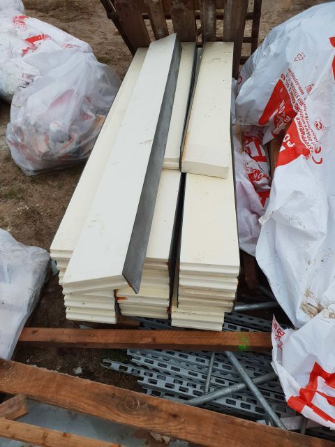 BAU.DE / BAU-Forum: 2. Bild zu Antwort "Hallo, und vielen Dank schon mal f&uuml;r..." auf die Frage "Sockelabdichtung: Horizontale Abdichtung anschlie&szlig;en &ndash; korrekte Ausf&uuml;hrung & Kosten?" im BAU-Forum "Au&szlig;enw&auml;nde und Fassaden"