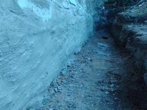 BAU.DE / BAU-Forum: 4. Bild zu Antwort "Guck mal hier!" auf die Frage "Sockelabdichtung: Horizontale Abdichtung anschlie&szlig;en &ndash; korrekte Ausf&uuml;hrung & Kosten?" im BAU-Forum "Au&szlig;enw&auml;nde und Fassaden"