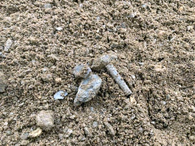 BAU.DE / BAU-Forum: 2. Bild zu Antwort "Siebversuch und Wandkies 0-16" auf die Frage "Reaktivabdichtung Sockel: Anf&uuml;llschutz notwendig? Kosten, Materialien & Alternativen" im BAU-Forum "Au&szlig;enw&auml;nde und Fassaden"