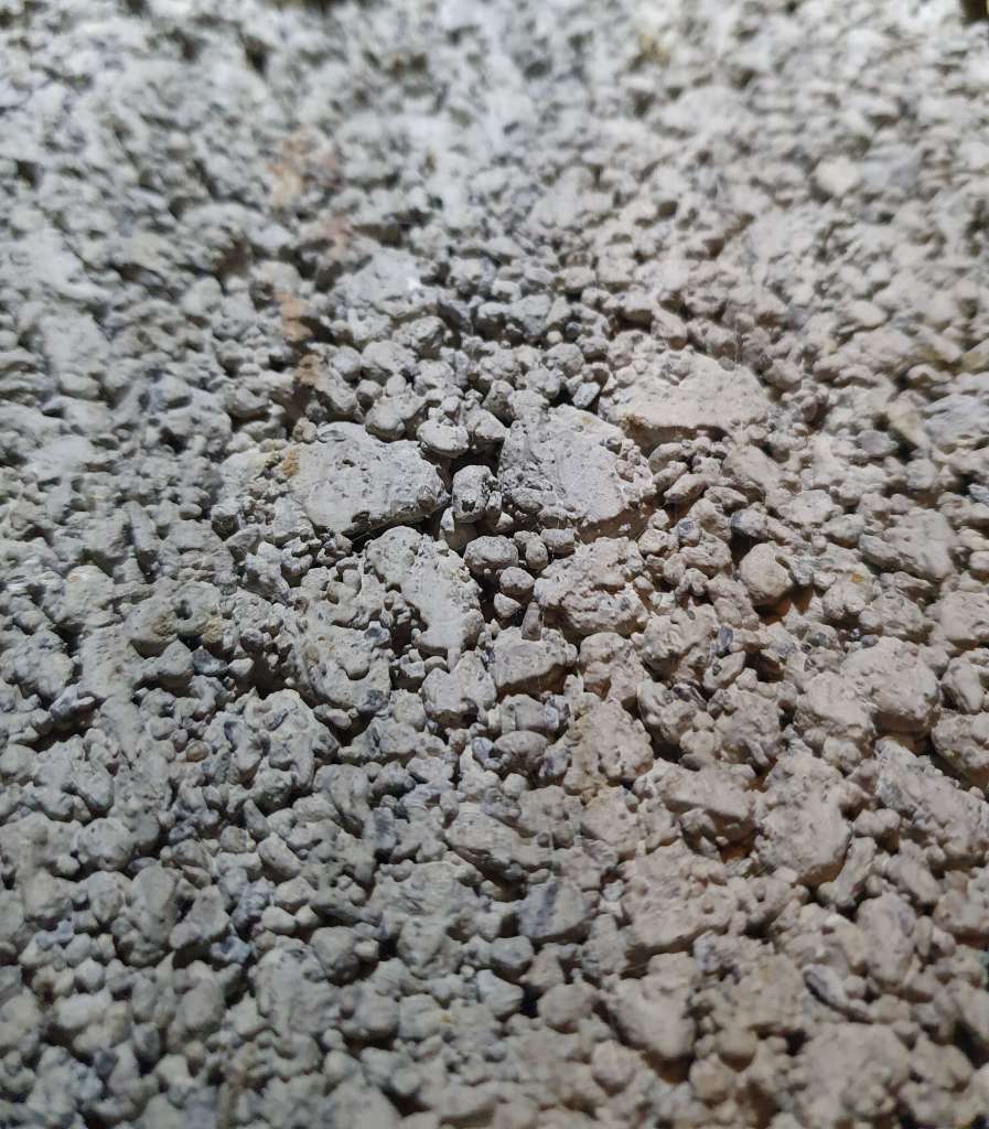 BAU.DE / BAU-Forum: 2. Bild zu Frage "Hilfe Identifizierung Mauerwerk" im BAU-Forum "Außenwände und Fassaden" BAU.DE / BAU-Forum: 2. Bild zu Frage "Hilfe Identifizierung Mauerwerk" im BAU-Forum "Außenwände und Fassaden"