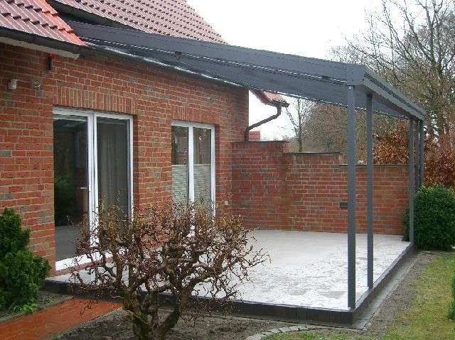 BAU.DE / BAU-Forum: 1. Bild zu Frage "Terrassen&uuml;berdachung &nbsp;-&nbsp; Knackger&auml;usche" im BAU-Forum "Balkon und Terrasse"