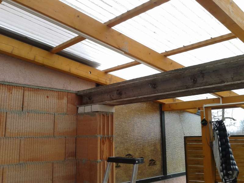 BAU.DE / BAU-Forum: 3. Bild zu Antwort "Schauen wir mal!" auf die Frage "Balkon abdichten nach Anbau: Dichtschl&auml;mme, Kosten & Anleitung f&uuml;r Beton?" im BAU-Forum "Balkon und Terrasse"