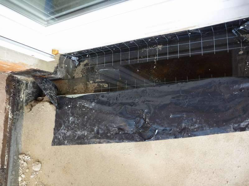 BAU.DE / BAU-Forum: 2. Bild zu Frage "Balkonaufbau im Rohbau unter Wasser" im BAU-Forum "Balkon und Terrasse"