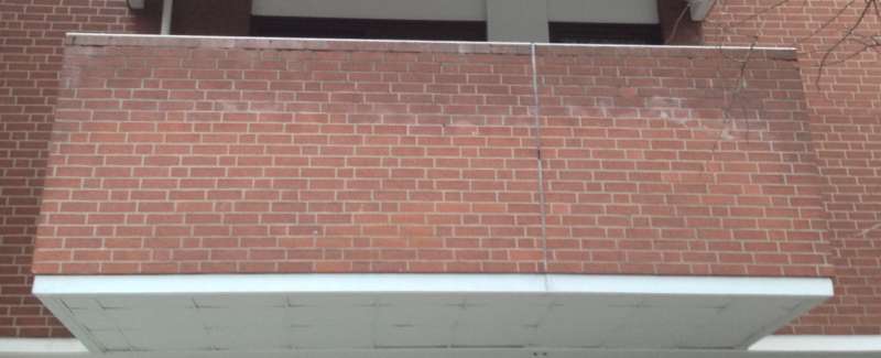 BAU.DE / BAU-Forum: 1. Bild zu Antwort "Entw&auml;sserung Balkon" auf die Frage "Balkonentw&auml;sserung nach Flachdachrichtlinie: Notwendigkeit, Gef&auml;lle & Alternativen?" im BAU-Forum "Balkon und Terrasse"