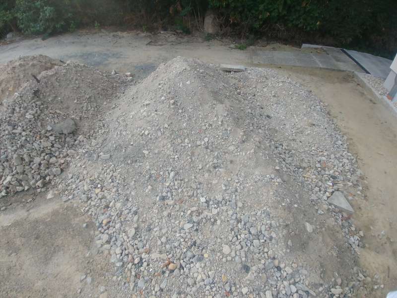 BAU.DE / BAU-Forum: 2. Bild zu Frage "Gelbe Flecken auf Granit-Terrasse: Ursachen, Entfernung & Vorbeugung?" im BAU-Forum "Balkon und Terrasse" BAU.DE / BAU-Forum: 2. Bild zu Frage "Gelbe Flecken auf Granit-Terrasse: Ursachen, Entfernung & Vorbeugung?" im BAU-Forum "Balkon und Terrasse"