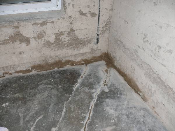 BAU.DE / BAU-Forum: 1. Bild zu Frage "Verwendung von Trasskalkm&ouml;rtel" im BAU-Forum "Baustoffe"