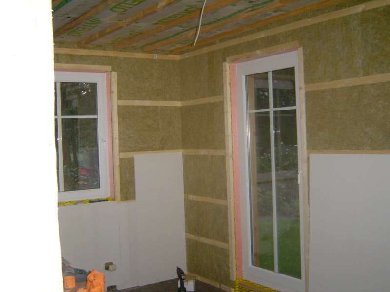 BAU.DE / BAU-Forum: 1. Bild zu Antwort "Holzbauweise: Flachdach-Spezial &ndash; Publikation zum Download" auf die Frage "Unbel&uuml;ftetes Flachdach voll ged&auml;mmt: Aufbau, Risiken & Sanierungskosten?" im BAU-Forum "Dach"