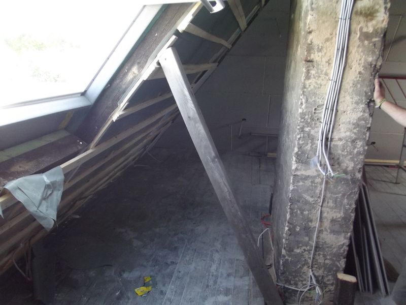 BAU.DE / BAU-Forum: 1. Bild zu Frage "DPF Regeneration Fehler: Ursachen, Symptome & L&ouml;sungen f&uuml;r fehlenden Wechsel?" im BAU-Forum "Dach"