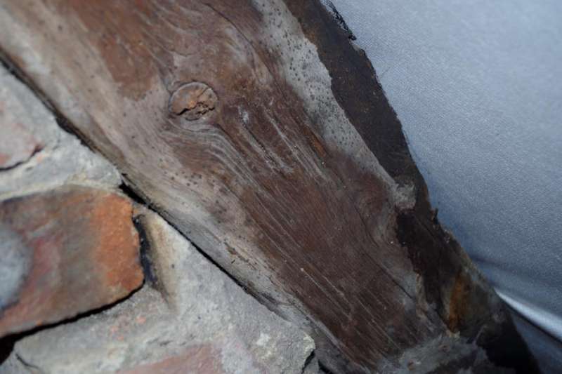 BAU.DE / BAU-Forum: 3. Bild zu Frage "Nasse Dachbalken nach Dachdeckung: Ursachen, M&auml;ngelbeseitigung & Fristen?" im BAU-Forum "Dach"