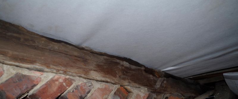 BAU.DE / BAU-Forum: 4. Bild zu Frage "Nasse Dachbalken nach Dachdeckung: Ursachen, M&auml;ngelbeseitigung & Fristen?" im BAU-Forum "Dach"