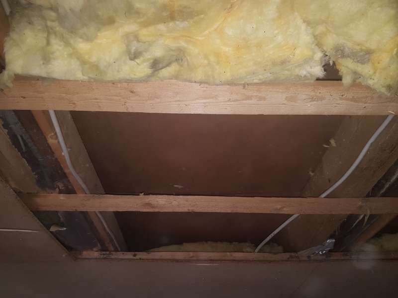 BAU.DE / BAU-Forum: 1. Bild zu Frage "Habe ich ein bel&uuml;ftetes Dach?" im BAU-Forum "Dach"