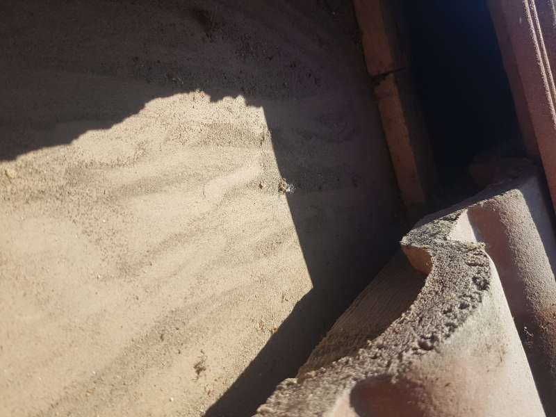 BAU.DE / BAU-Forum: 1. Bild zu Antwort "Hier sind weitere Infos und Fotos" auf die Frage "Bel&uuml;ftetes Dach erkennen: Anzeichen, Funktion & Risiken f&uuml;r die D&auml;mmung?" im BAU-Forum "Dach"