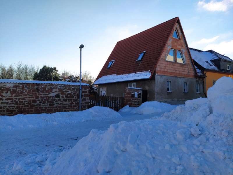 BAU.DE / BAU-Forum: 1. Bild zu Frage "Anbau Flachdach an Satteldach" im BAU-Forum "Dach"