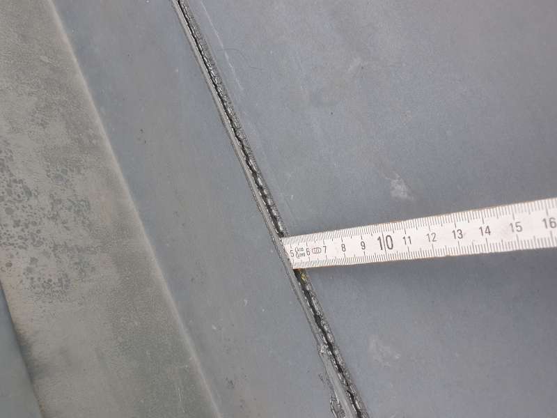 BAU.DE / BAU-Forum: 4. Bild zu Frage "Hilfe &nbsp;-&nbsp; M&auml;ngel am Pultdach &nbsp;-&nbsp; Regenwasser l&auml;uft rein" im BAU-Forum "Dach"