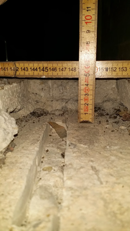 BAU.DE / BAU-Forum: 1. Bild zu Frage "Heizungsrohre in Estrich verlegen (Altbau): Machbarkeit, Risiken & Alternativen?" im BAU-Forum "Estrich und Bodenbel&auml;ge"