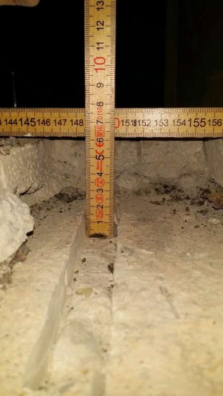 BAU.DE / BAU-Forum: 2. Bild zu Frage "Heizungsrohre in Estrich verlegen (Altbau): Machbarkeit, Risiken & Alternativen?" im BAU-Forum "Estrich und Bodenbel&auml;ge"