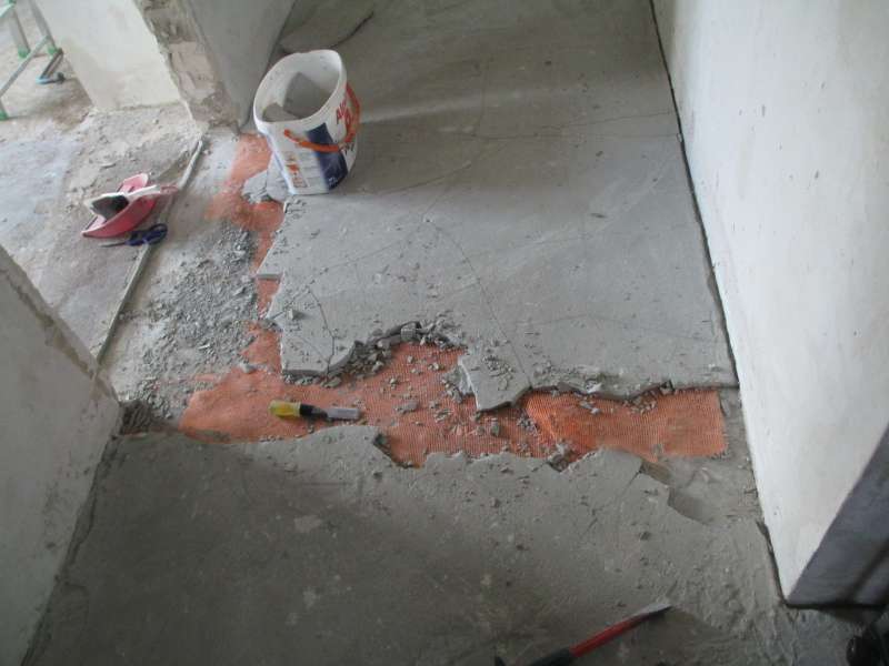 BAU.DE / BAU-Forum: 1. Bild zu Antwort "✅ Estrich-Erneuerung: Erfolgreiche Entfernung von Altmaterial" auf die Frage "Estrich erneuern auf Holzbalkendecke: Risiken, Luftfeuchtigkeit & Alternativen?" im BAU-Forum "Estrich und Bodenbeläge" BAU.DE / BAU-Forum: 1. Bild zu Antwort "✅ Estrich-Erneuerung: Erfolgreiche Entfernung von Altmaterial" auf die Frage "Estrich erneuern auf Holzbalkendecke: Risiken, Luftfeuchtigkeit & Alternativen?" im BAU-Forum "Estrich und Bodenbeläge"