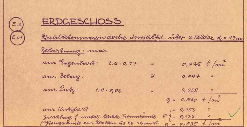 BAU.DE / BAU-Forum: 1. Bild zu Frage "H&auml;lt die Betondecke den neuen Estrich aus?" im BAU-Forum "Estrich und Bodenbel&auml;ge"