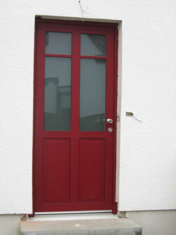 BAU.DE / BAU-Forum: 1. Bild zu Antwort "Haustüren: Baumarkt vs. Fachhandel – Vor- & Nachteile" auf die Frage "Haustüren Dämmwerte: Vergleich & Mindestwerte für Altbau – Energiepass-Anforderungen?" im BAU-Forum "Fenster und Außentüren" BAU.DE / BAU-Forum: 1. Bild zu Antwort "Haustüren: Baumarkt vs. Fachhandel – Vor- & Nachteile" auf die Frage "Haustüren Dämmwerte: Vergleich & Mindestwerte für Altbau – Energiepass-Anforderungen?" im BAU-Forum "Fenster und Außentüren"