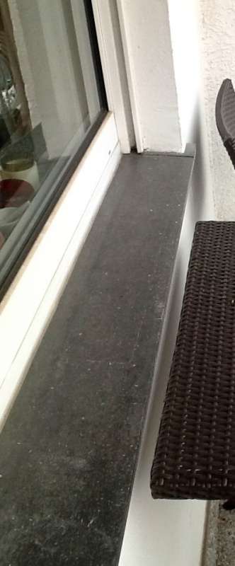 BAU.DE / BAU-Forum: 2. Bild zu Frage "Alte Fensterbank unter neuem Fenster als W&auml;rmebr&uuml;cke?" im BAU-Forum "Fenster und Au&szlig;ent&uuml;ren"