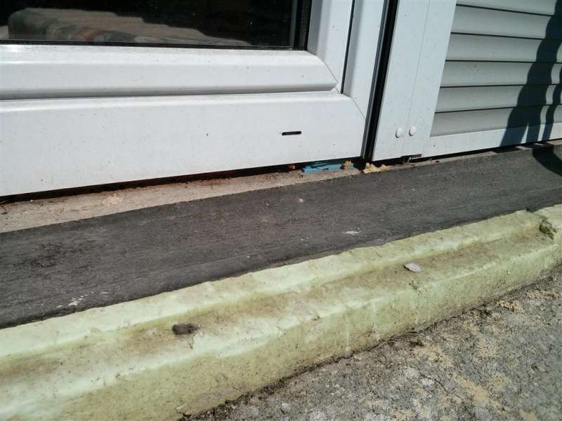 BAU.DE / BAU-Forum: 1. Bild zu Frage "Terrassent&uuml;r auf Estrich gebaut" im BAU-Forum "Fenster und Au&szlig;ent&uuml;ren"