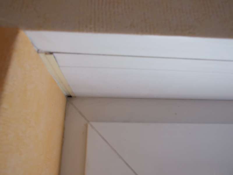 BAU.DE / BAU-Forum: 2. Bild zu Frage "Rollladenkasten öffnen" im BAU-Forum "Fenster und Außentüren" BAU.DE / BAU-Forum: 2. Bild zu Frage "Rollladenkasten öffnen" im BAU-Forum "Fenster und Außentüren"