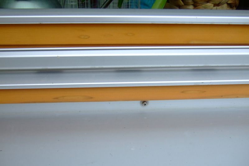 BAU.DE / BAU-Forum: 1. Bild zu Frage "Problem mit Remmers System-Garantie für beschichtete Holzfensterrahmen" im BAU-Forum "Fenster und Außentüren" BAU.DE / BAU-Forum: 1. Bild zu Frage "Problem mit Remmers System-Garantie für beschichtete Holzfensterrahmen" im BAU-Forum "Fenster und Außentüren"