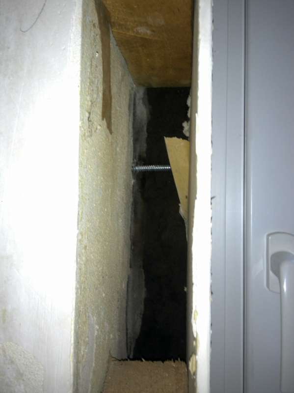 BAU.DE / BAU-Forum: 4. Bild zu Frage "Neue Fenster / Großer Spalt zwischen Fenster und Mauerwerk / Vorstehende Verputzung /" im BAU-Forum "Fenster und Außentüren" BAU.DE / BAU-Forum: 4. Bild zu Frage "Neue Fenster / Großer Spalt zwischen Fenster und Mauerwerk / Vorstehende Verputzung /" im BAU-Forum "Fenster und Außentüren"