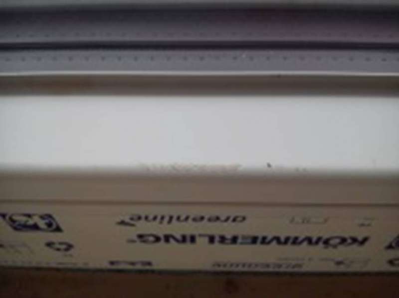 BAU.DE / BAU-Forum: 2. Bild zu Frage "Macken an Fenstern und Rahmen: Ursachen, Reparatur & Vorbeugung?" im BAU-Forum "Fenster und Au&szlig;ent&uuml;ren"