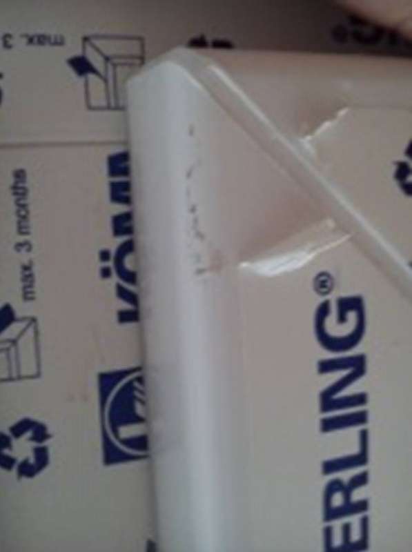 BAU.DE / BAU-Forum: 5. Bild zu Frage "Macken an Fenstern und Rahmen: Ursachen, Reparatur & Vorbeugung?" im BAU-Forum "Fenster und Au&szlig;ent&uuml;ren"