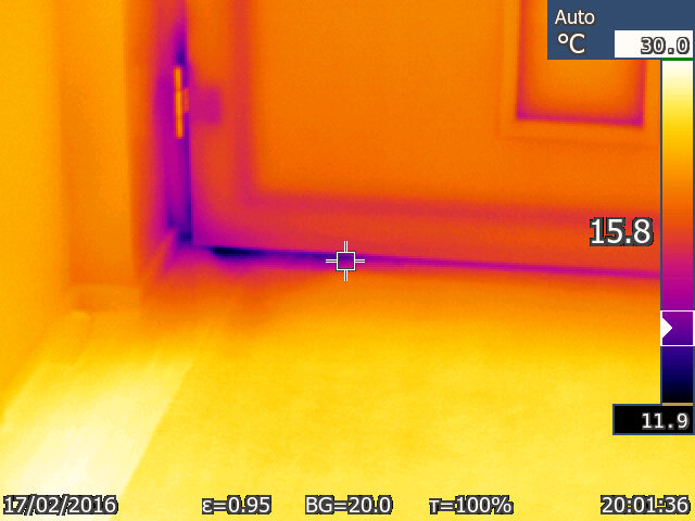 BAU.DE / BAU-Forum: 2. Bild zu Frage "Haustür Thermografie: Ausführung akzeptabel? Bewertung, Analyse & Richtwerte" im BAU-Forum "Fenster und Außentüren" BAU.DE / BAU-Forum: 2. Bild zu Frage "Haustür Thermografie: Ausführung akzeptabel? Bewertung, Analyse & Richtwerte" im BAU-Forum "Fenster und Außentüren"