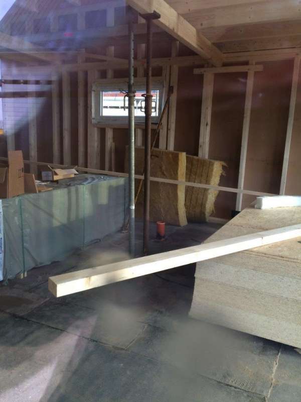 BAU.DE / BAU-Forum: 1. Bild zu Antwort "Danke f&uuml;r die Nachricht 1. warum..." auf die Frage "Holzrahmenhaus: Fehlende &Uuml;berd&auml;mmung &ndash; Ist der Einbau ohne 3 cm D&auml;mmung zul&auml;ssig?" im BAU-Forum "Fenster und Au&szlig;ent&uuml;ren"