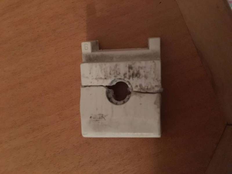 BAU.DE / BAU-Forum: 1. Bild zu Frage "Bezeichnung / Ersatzteil gesucht" im BAU-Forum "Fenster und Au&szlig;ent&uuml;ren"