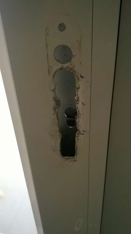 BAU.DE / BAU-Forum: 1. Bild zu Frage "T&uuml;r&ouml;ffnung bei Mehrfachverriegelung &nbsp;-&nbsp; ist das fachgerecht?" im BAU-Forum "Fenster und Au&szlig;ent&uuml;ren"