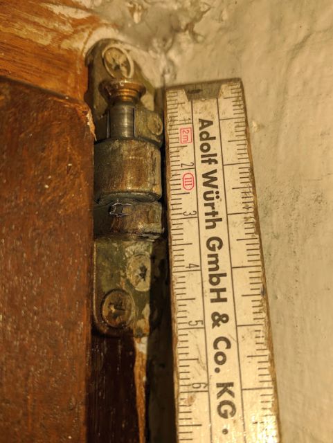 BAU.DE / BAU-Forum: 2. Bild zu Frage "T&uuml;rscharniere finden: Arten, Materialien & Montage &ndash; Ratgeber f&uuml;r die richtige Wahl" im BAU-Forum "Fenster und Au&szlig;ent&uuml;ren"