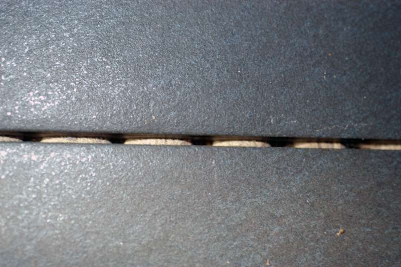 BAU.DE / BAU-Forum: 2. Bild zu Frage "Balkonfliesen vor Verfugen "abgesoffen"" im BAU-Forum "Fenster und Au&szlig;ent&uuml;ren"