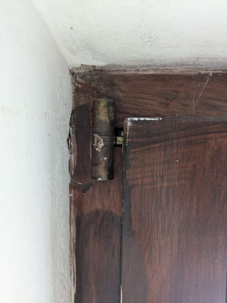 BAU.DE / BAU-Forum: 4. Bild zu Antwort "Weitere Bilder" auf die Frage "Altes Holzfenster einstellen: Ursachen, Optionen & Tipps zur Reparatur?" im BAU-Forum "Fenster und Au&szlig;ent&uuml;ren"