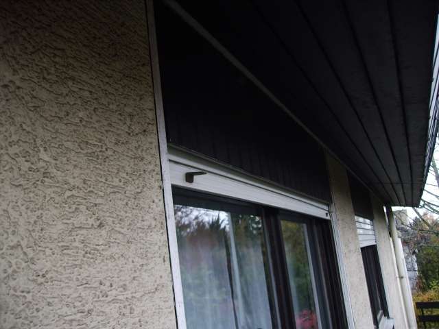 BAU.DE / BAU-Forum: 1. Bild zu Frage "Rollladenkasten von au&szlig;en &ouml;ffnen, FF-Fertighaus Fritz" im BAU-Forum "Fertighaus"